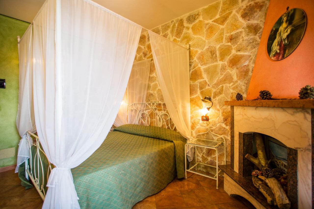 Casale Villa Giulia Marina Di เลซีนา ภายนอก รูปภาพ