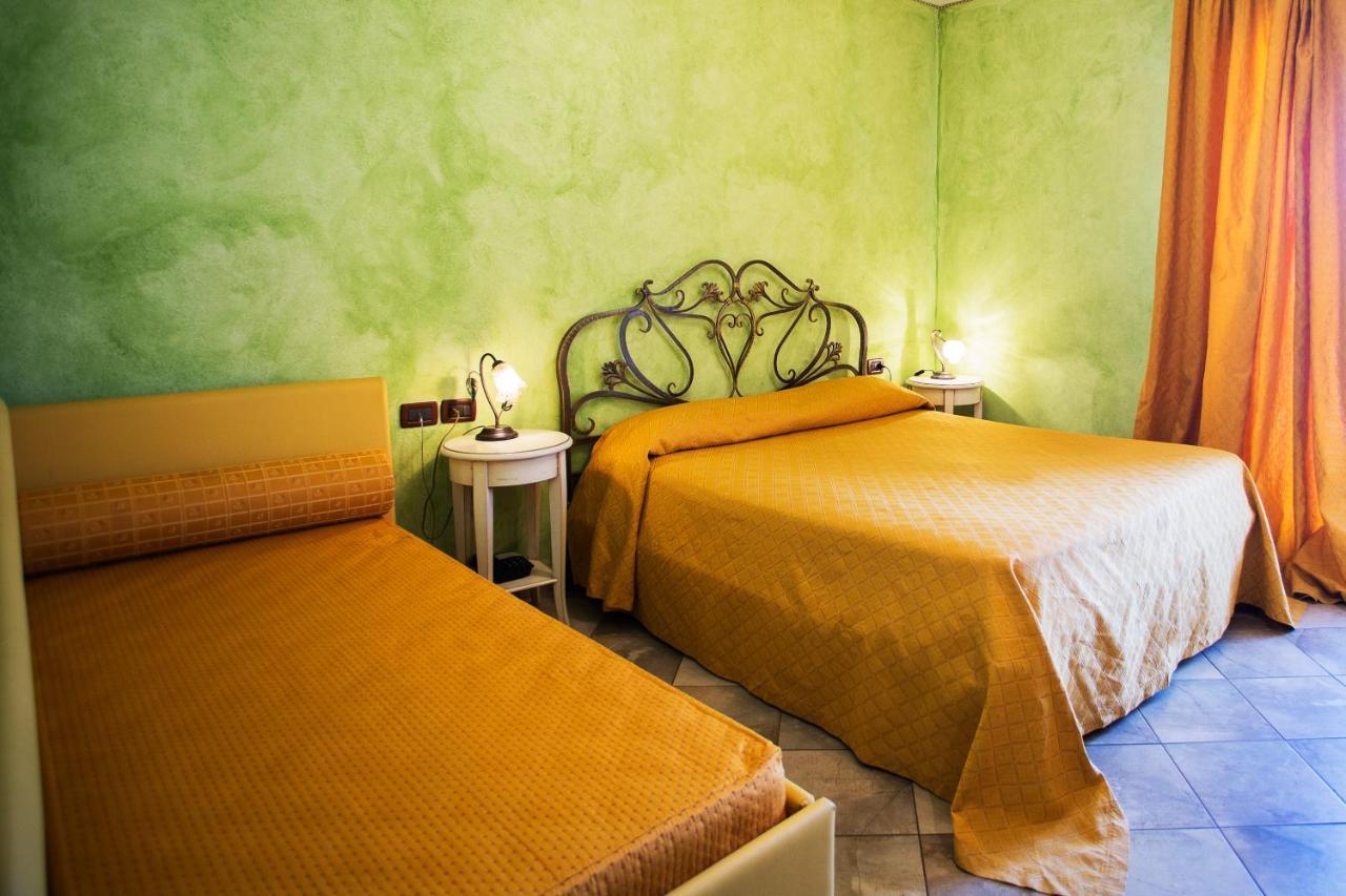Casale Villa Giulia Marina Di เลซีนา ภายนอก รูปภาพ